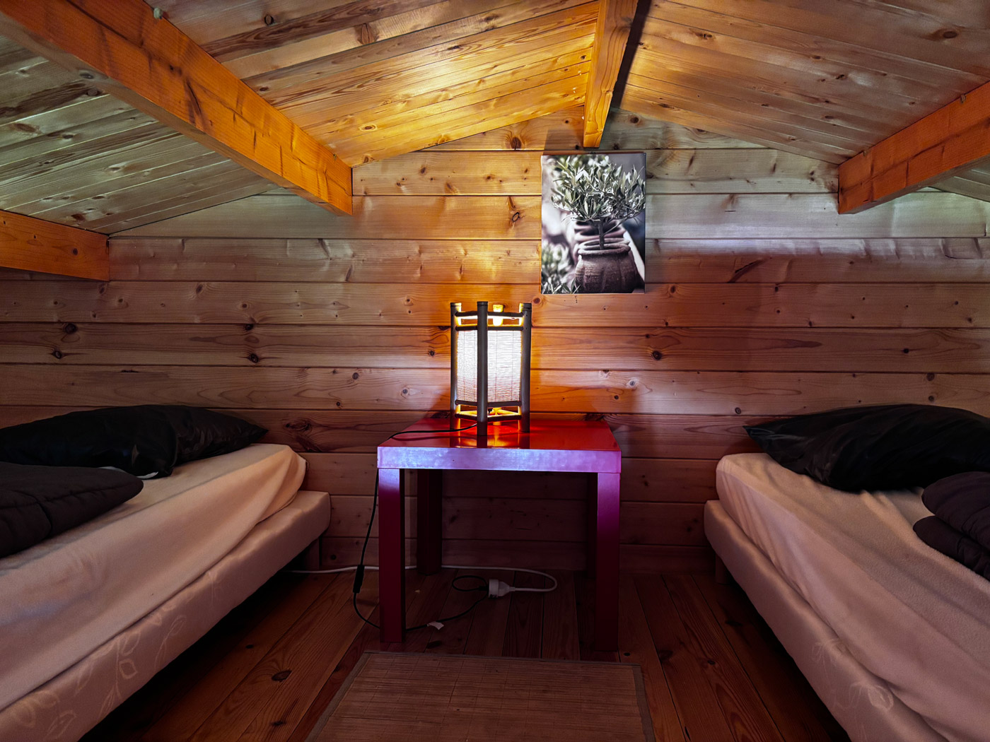 4-people Chalet | Camping Calme et Nature – Gorges du Verdon 4-people Chalet | Camping Calme et Nature - Gorges du Verdon