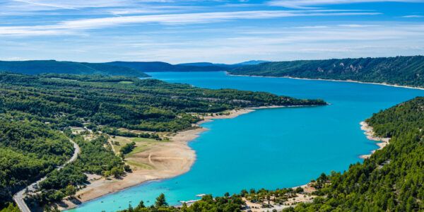 Le Lac de Sainte Croix